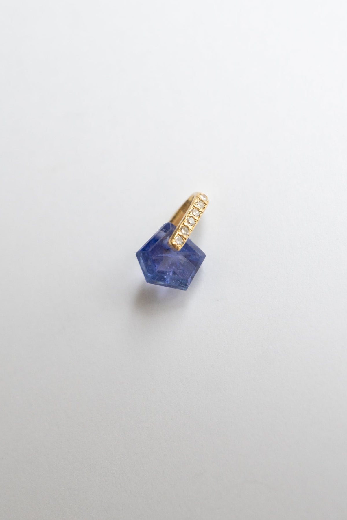 MONAKA jewellery Hibiki Tanzanite Pendant Charm Top /K18