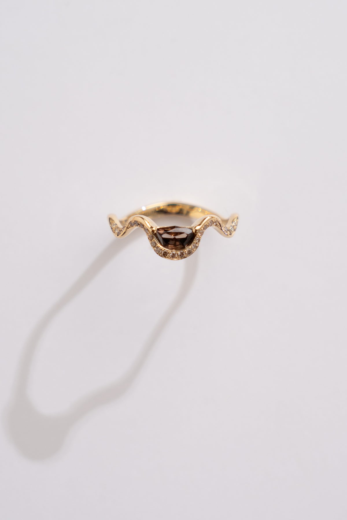PALA Dark Brown Diamond Wave Ring /K18 - patchouli Exclusive