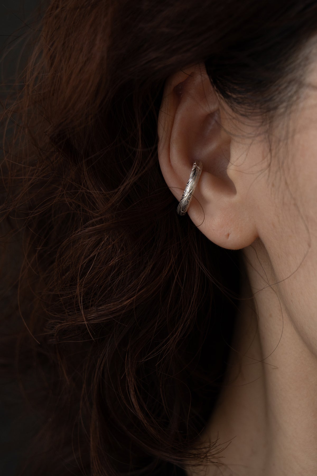 WAKAN SILVER SMITH Arabesque Round Ear cuff /Silver