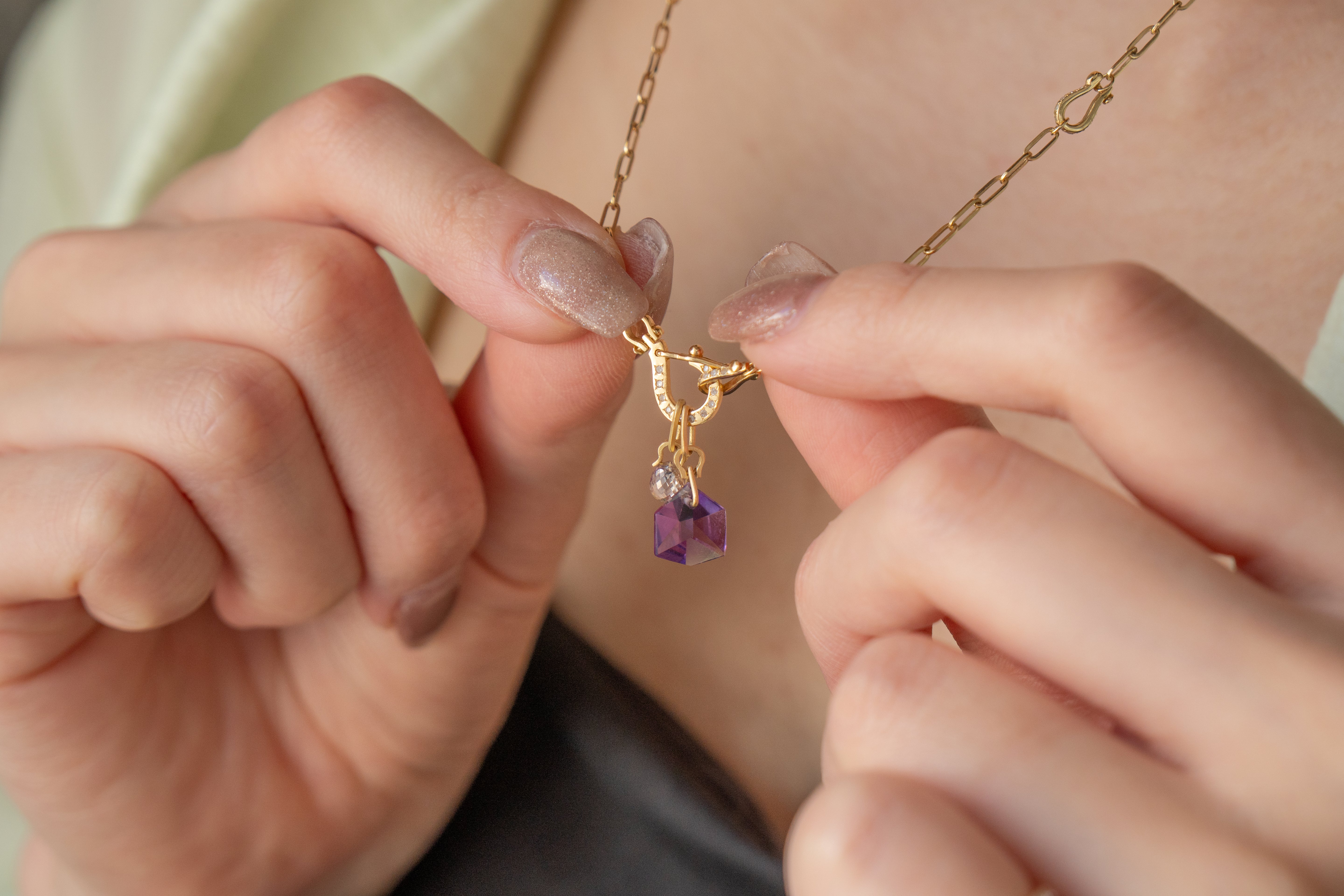 MONAKA jewellery Horse Shoe Pentagon Amethyst Necklace Charm Top /K18