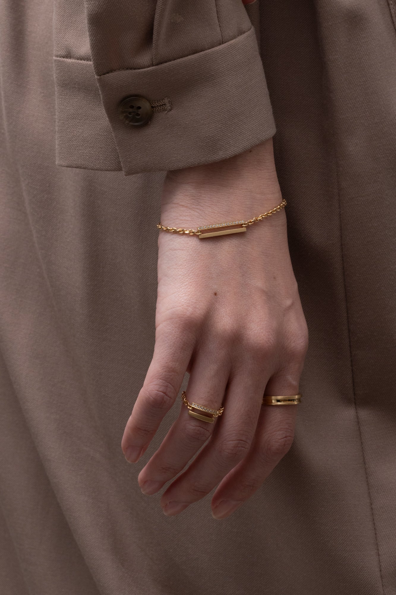 ALLIS Rail Ring Two line /K18