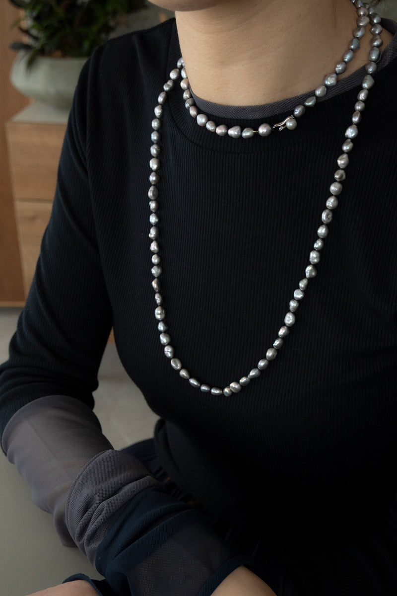 bohem Fresh Pearl Baroque Long Necklace Navy