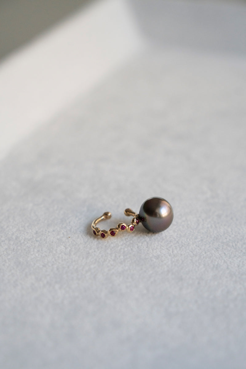 MINIMUMNUTS South sea pearl cup ruby ear cuff 南洋パールイヤカフ/K10