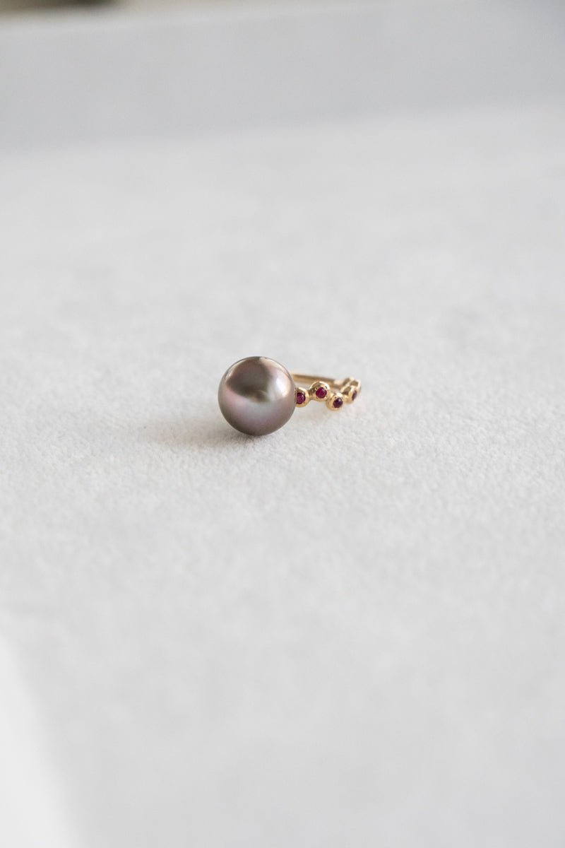 MINIMUMNUTS South sea pearl cup ruby ear cuff 南洋パールイヤカフ/K10