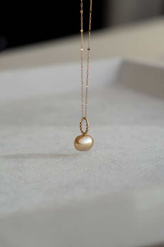 MINIMUMNUTS keshi Pearl necklace charm 白蝶ケシパールネックレスチャーム/K18