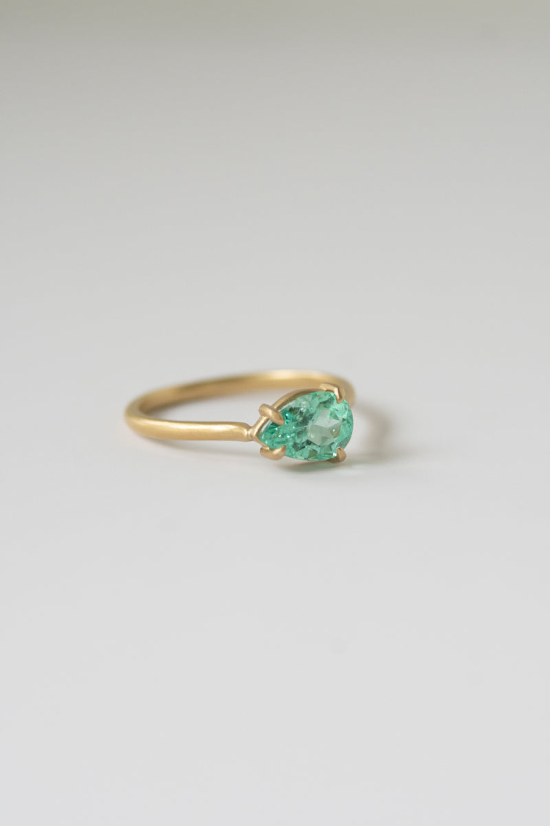 MONAKA jewelery Prong Emerald Ring /K18