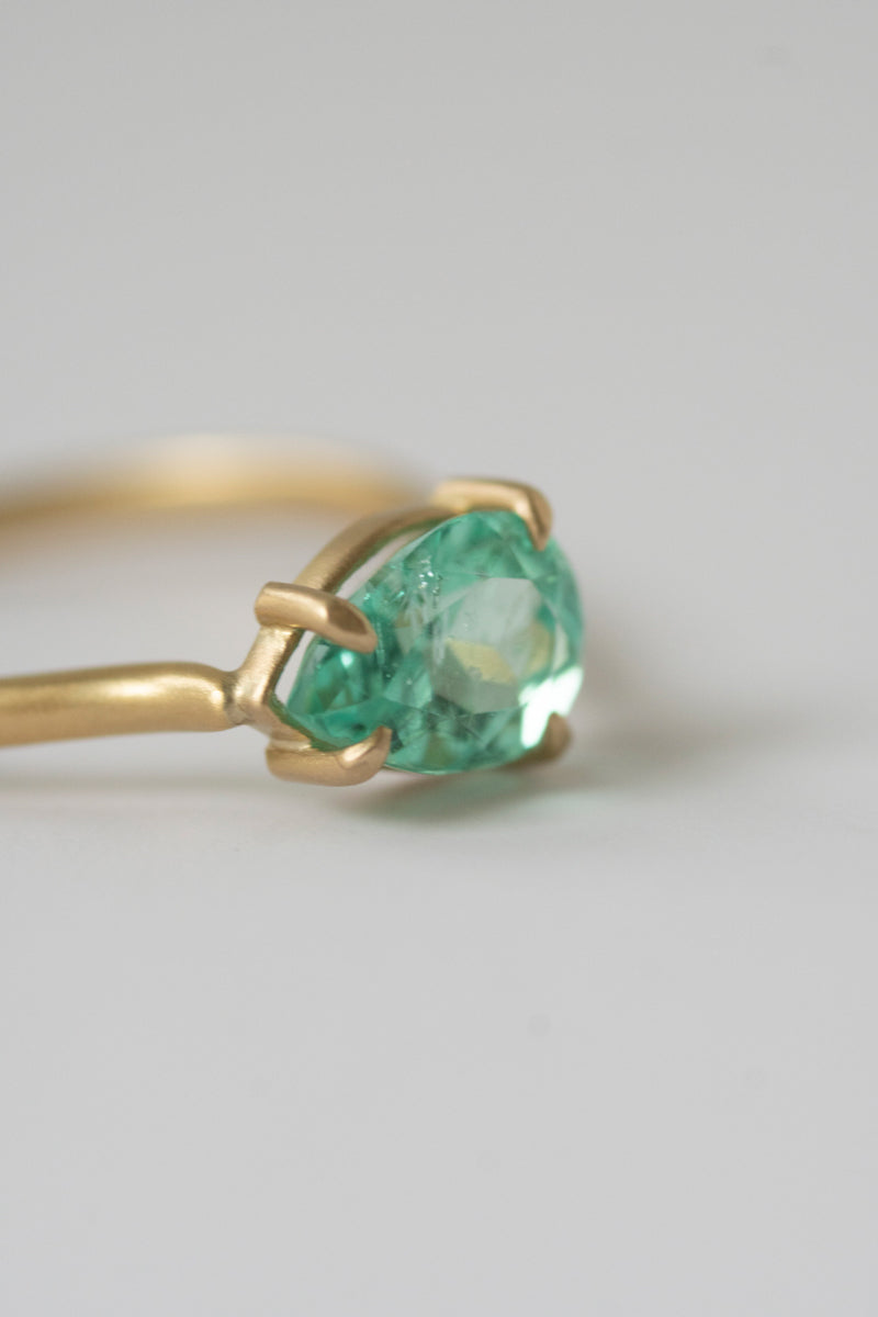 MONAKA jewelery Prong Emerald Ring /K18