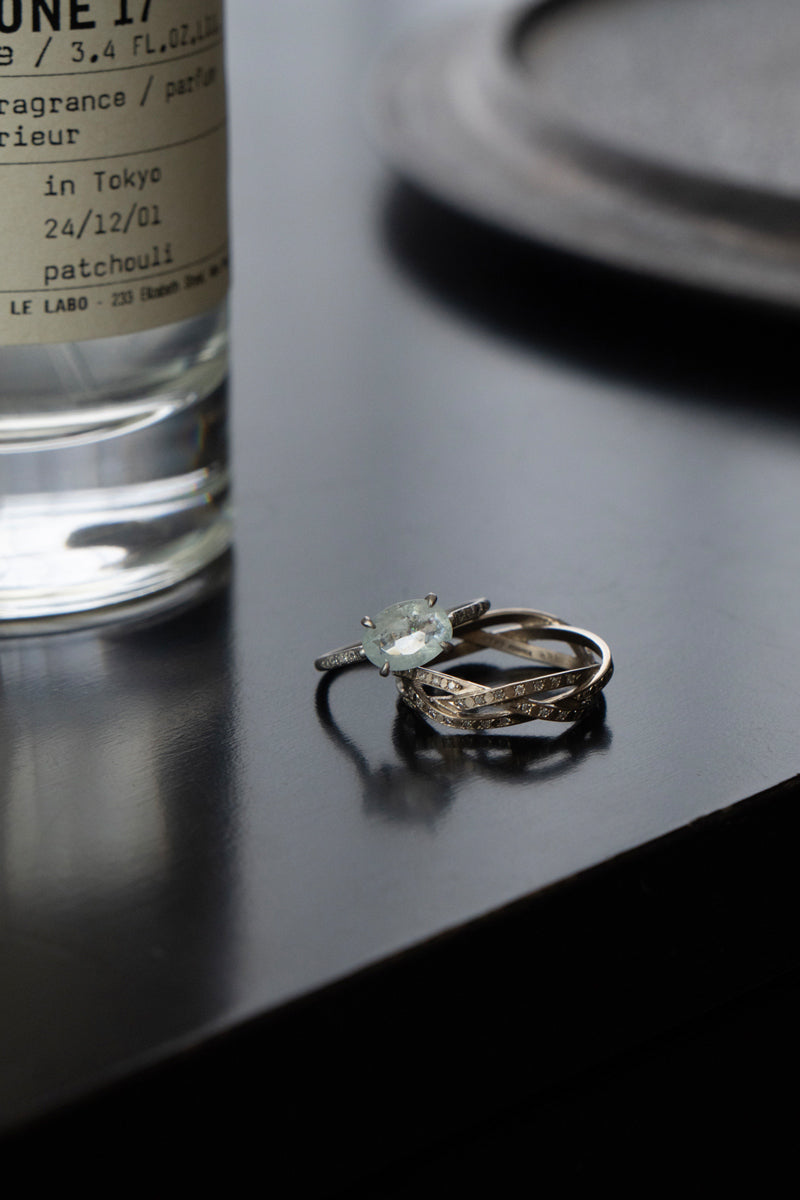 MONAKA jewellery String Ring Half Diamond Wide WG /K18