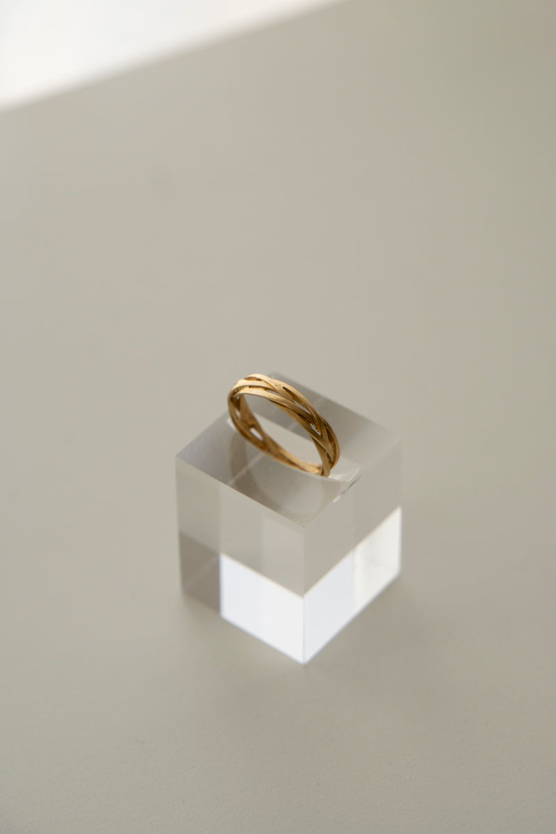 MONAKA jewellery string ring /K18 