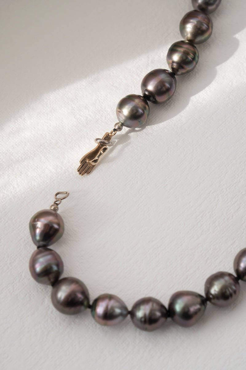 PALA Hand end Black-lip Shell all knotted pearl necklace /K10