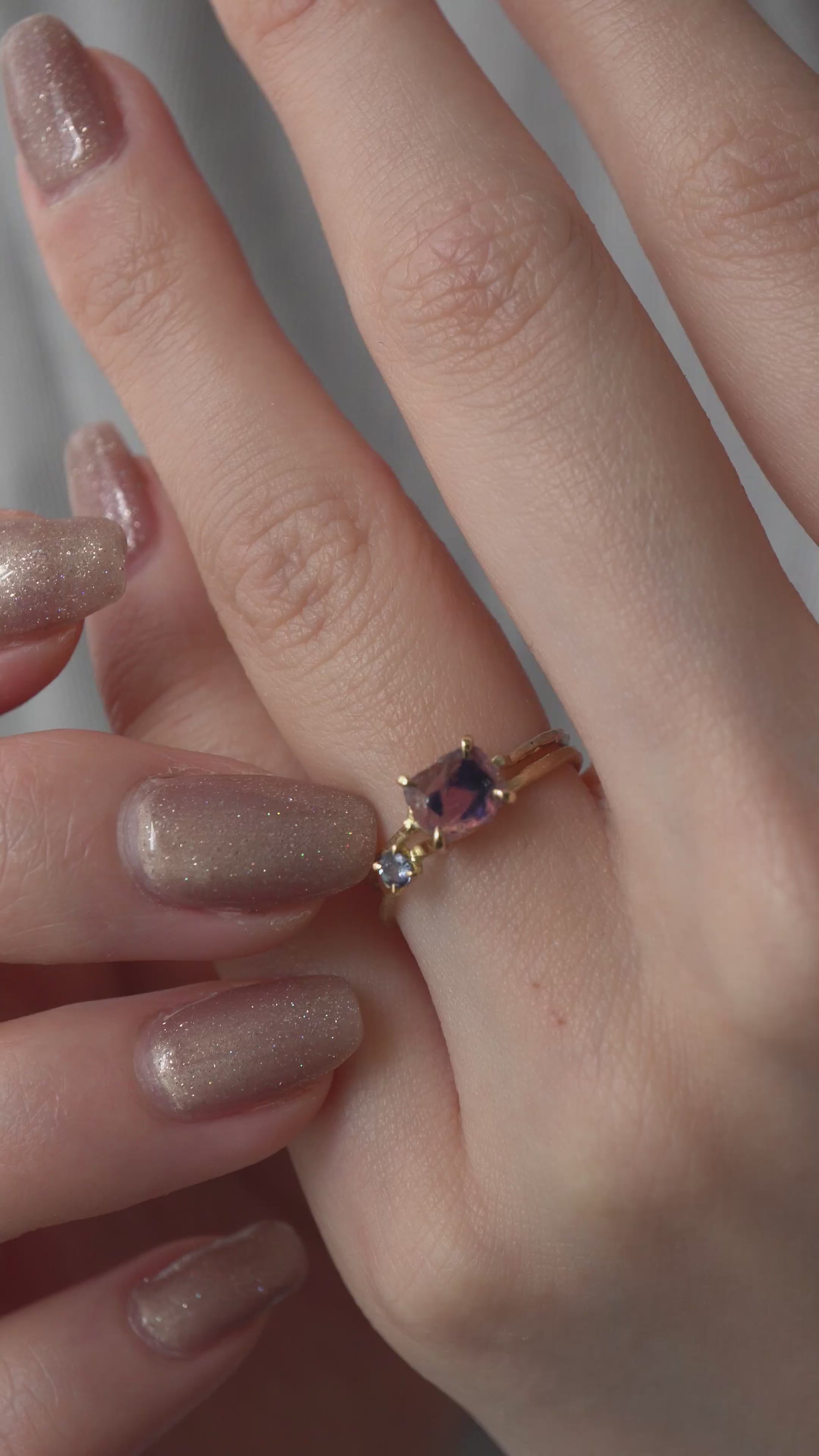 MONAKA jewellery Flat sapphire ring モナカジュエリー ピンク