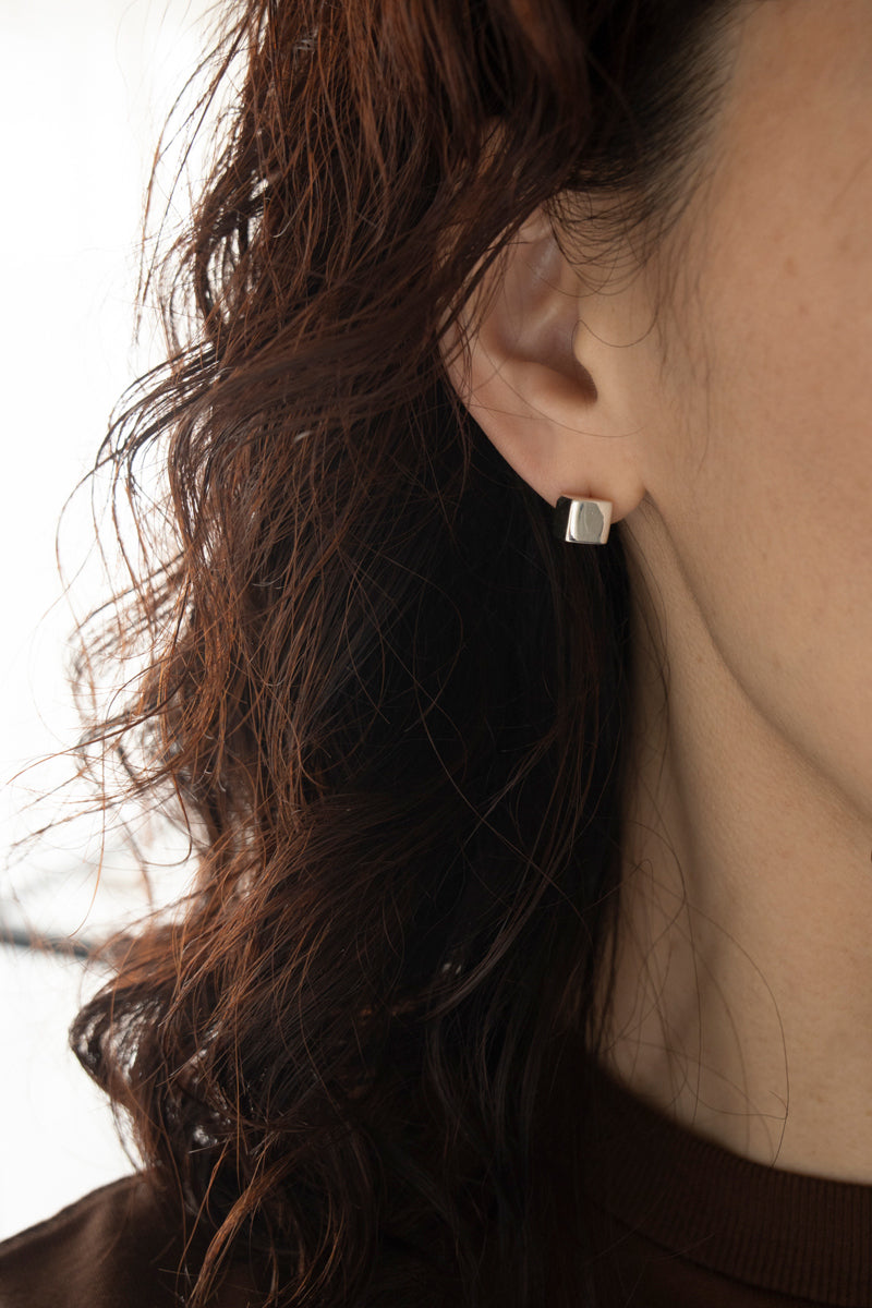 POLYTERON Chopped Pierced Earring /Silver