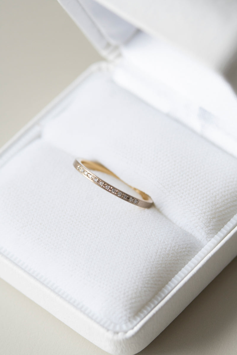 simmon HALVING FLAT 1/3 ETERNITY DIAMOND RING /K18
