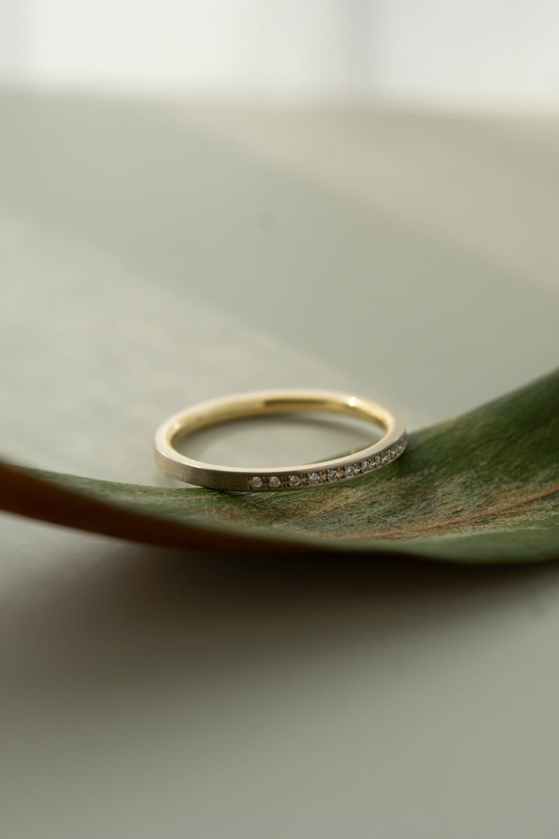 simmon HALVING FLAT 1/3 ETERNITY DIAMOND RING /K18
