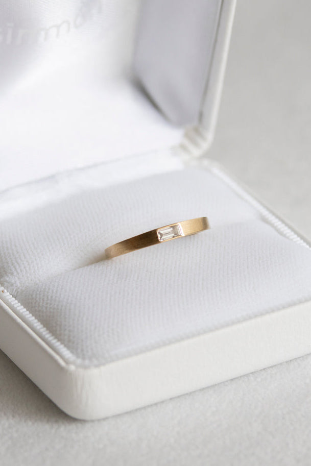 Seta Baguette Diamond Ring / K18