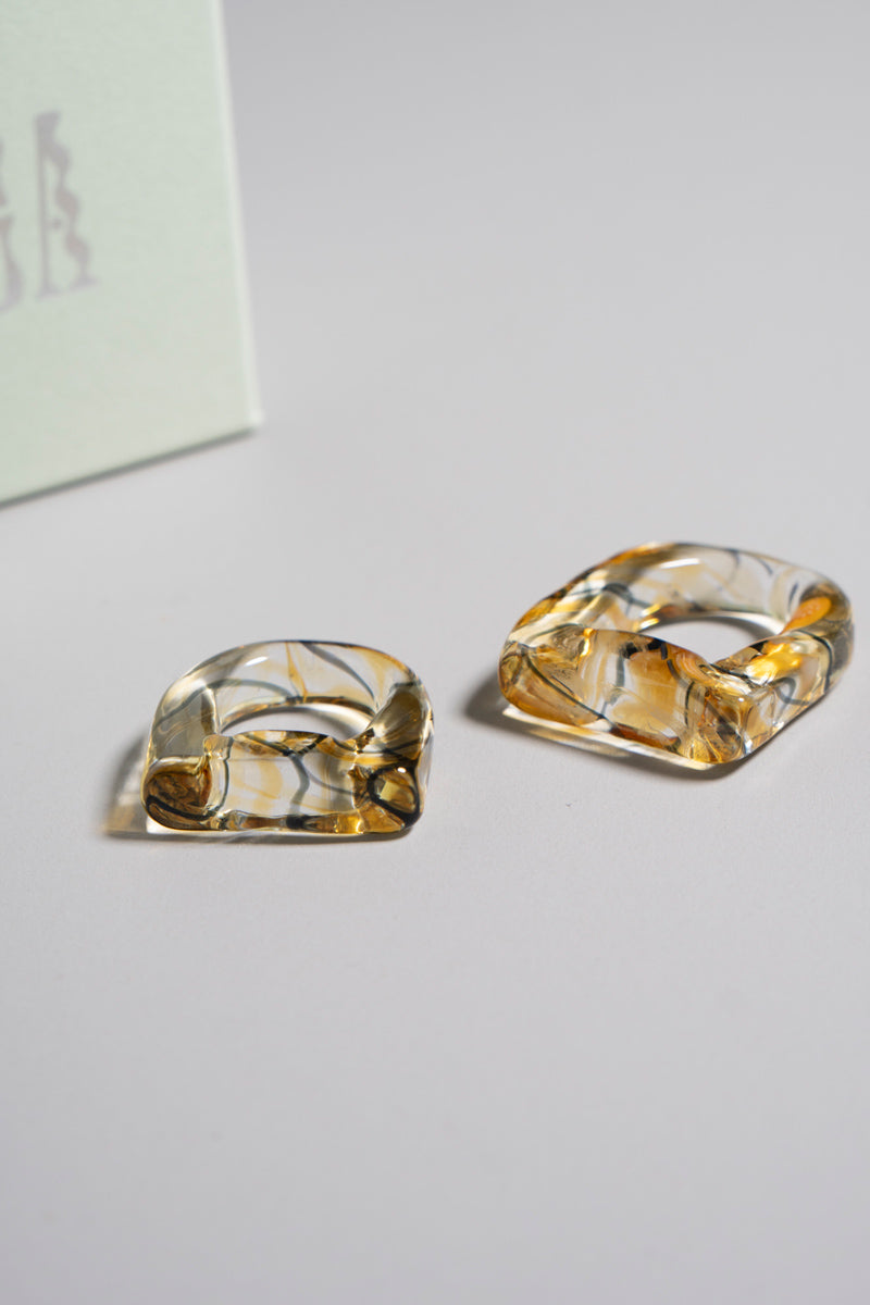 YAGA Glass D ring ガラスDリング /marble yellow