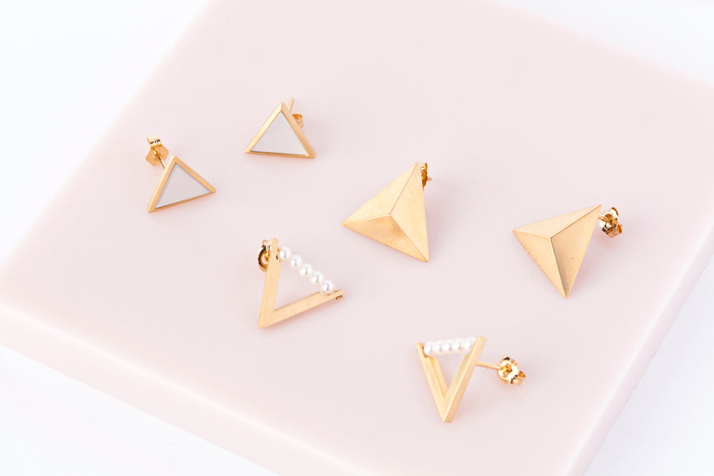 jaren Triangle gold earring ピアス
