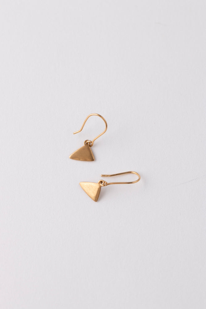 LANA ia lani FLAKES pierce Triangle ピアス/K18