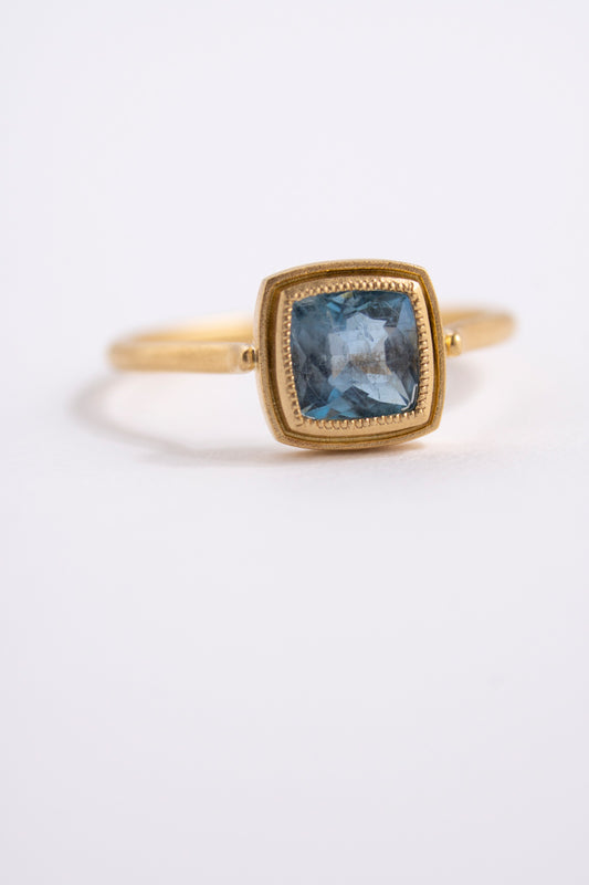 MONAKA jewelery flat stone Tanzanite Ring Tanzanite ring/K14