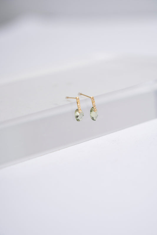 MONAKAjewellery Hibiki Emerald Leaf pierce emerald earrings/K18