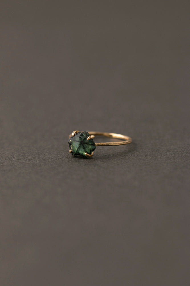 MONAKA jewellery Trapitche Emerald Prong Ring トラピッチェエメラルドリング/K18
