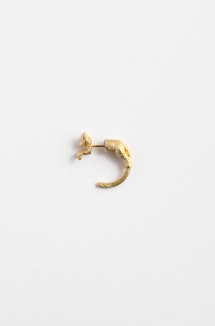 simmon cat earrings