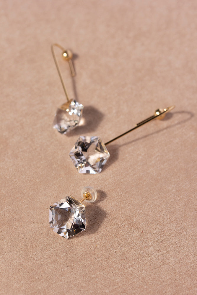 simmon Seta Hexagon quartz pierced earring /K18