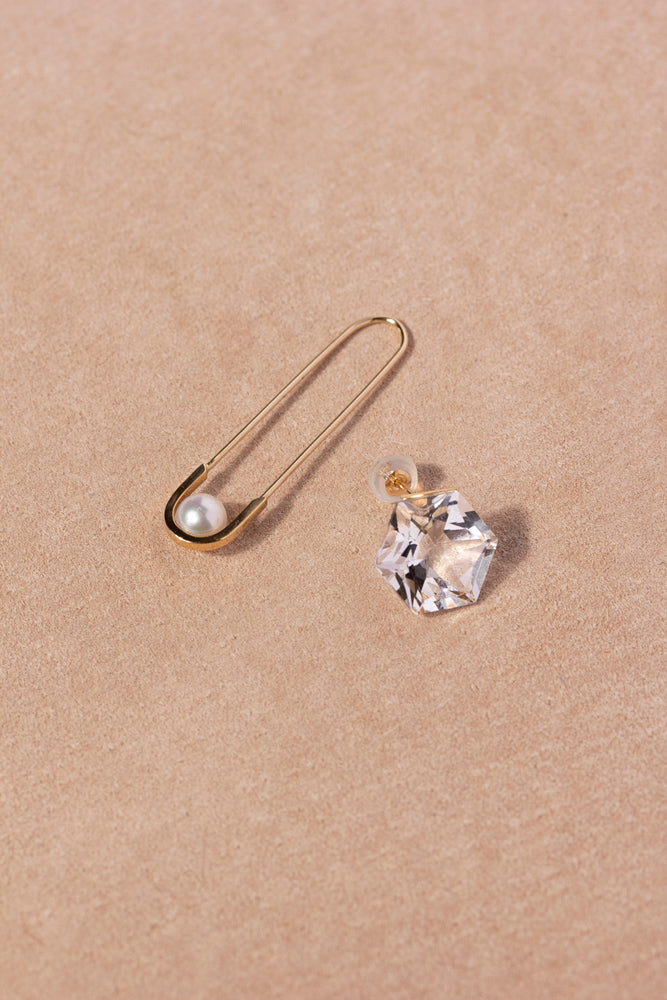 simmon Seta Drop Pearl Pierced earring Drop pearl earrings/K18