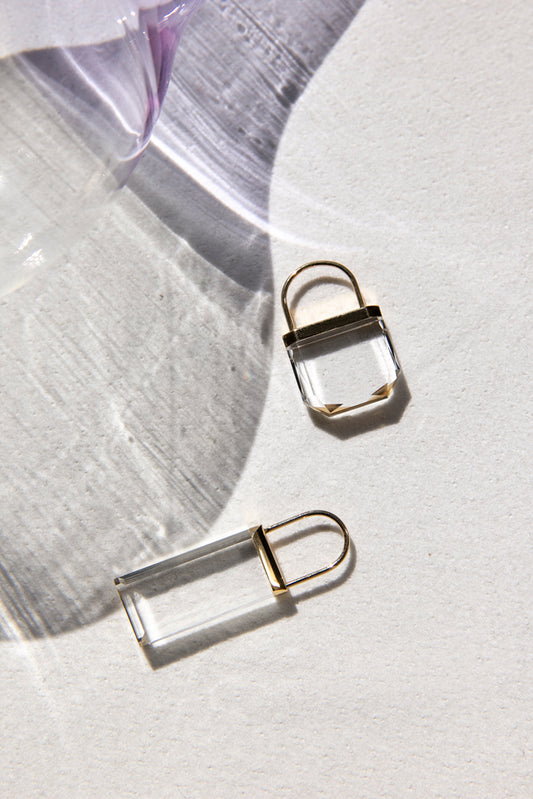 Seta Hang pierced earring Rectangle long Rectangular quartz earrings/K18