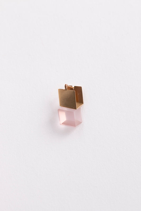 yull. CUBE rose quartz Pierce Rose quartz pierce/K10