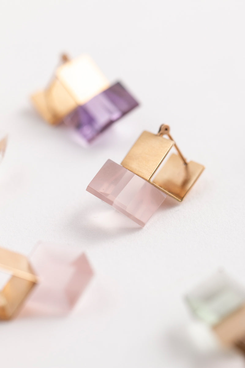 yull. CUBE rose quartz Pierce Rose quartz pierce/K10